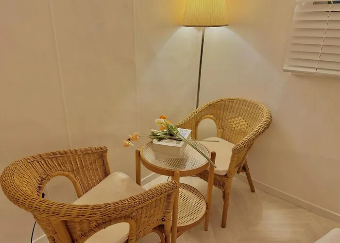 3 Minutes From Gwangalli Sensual Beam Projector 2q Beds Sea&stay *