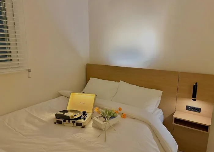 아파트 3 Minutes From Gwangalli Sensual Beam Projector 2q Beds Sea&stay *